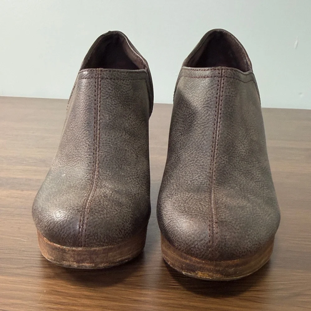 Dr. Scholls Harun Brown Faux Leather Wedge Booties Memory Foam‎ Shoes 7.5M
